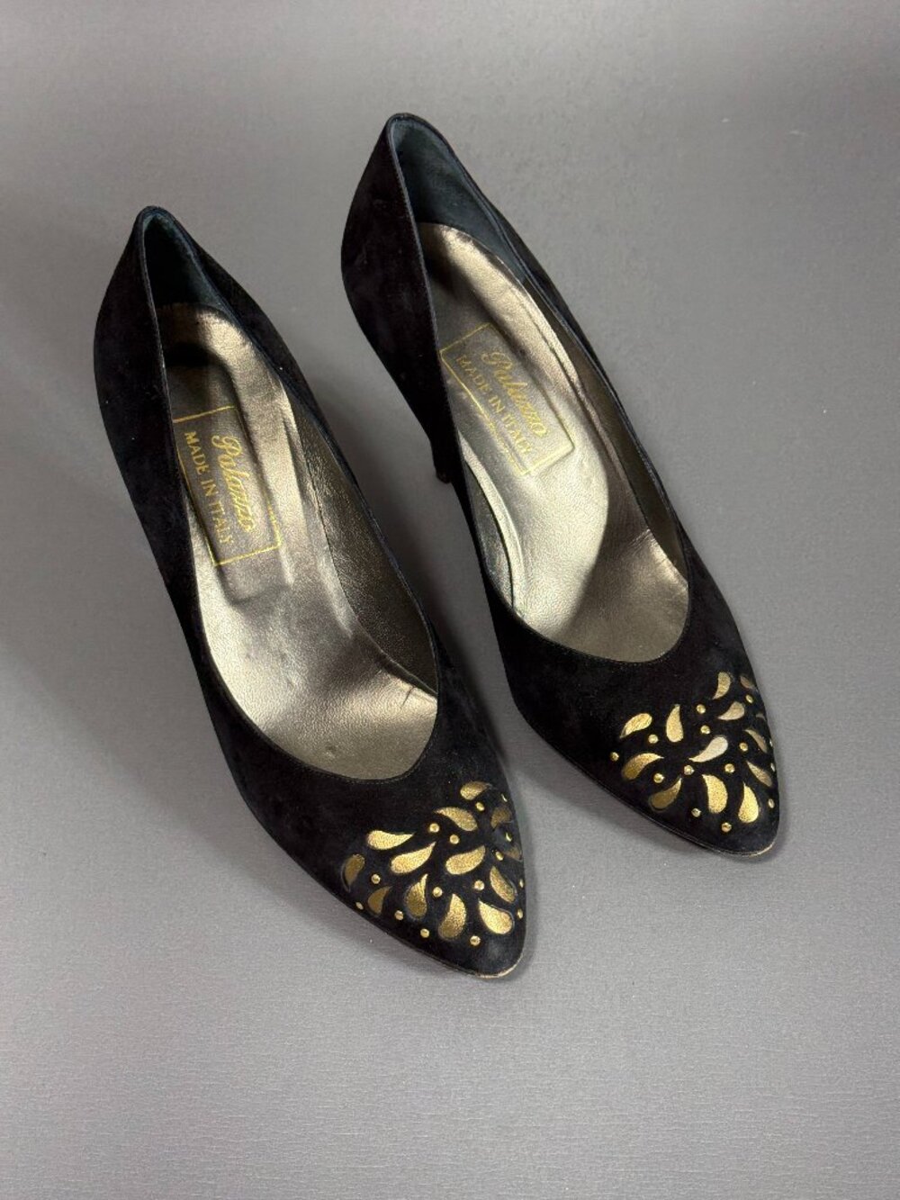 Women's shoes